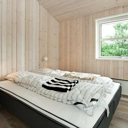 Semesterbostad 8 Person In Glesborg